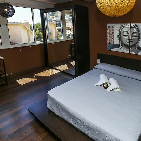 Pins Planetcostadorada Holiday home Salou