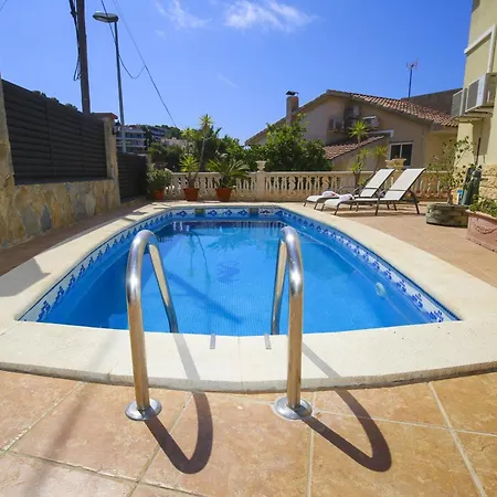 Holiday home Pins Planetcostadorada